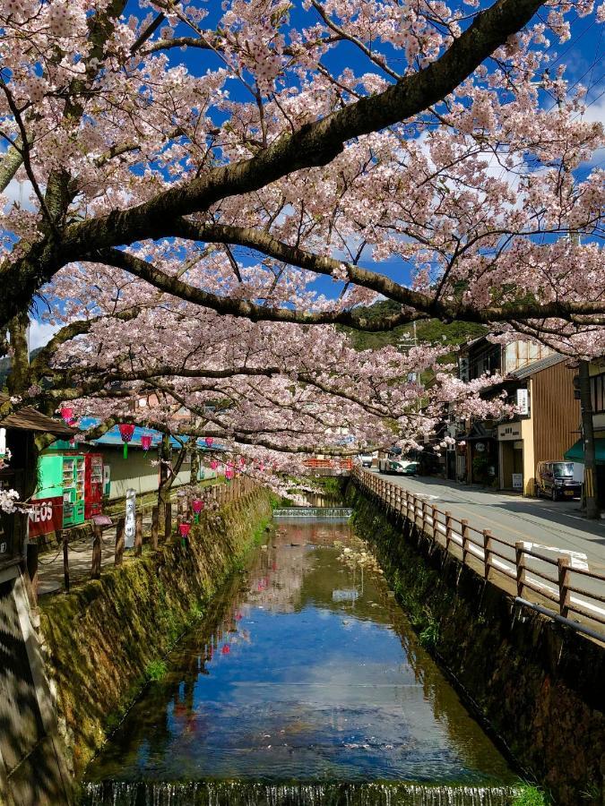 Tsutaya Ryokan Тоёока Экстерьер фото